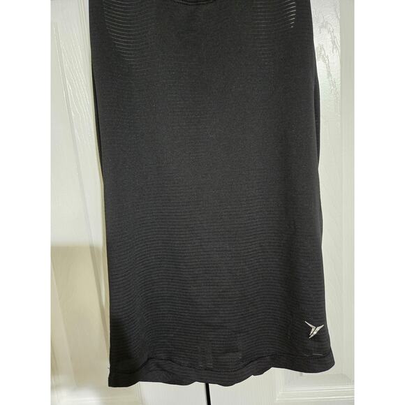 Old navy active small women's black go dry semi fitted athletic tank top - Picture 3 of 9